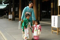 Cách các mẹ Nhật khiến con ngoan ngoãn nghe lời mà không cần đòn roi