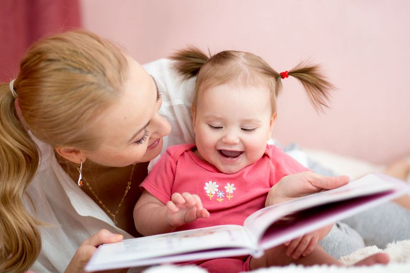 Cụ thể các cách giúp con vui vẻ, tự tin đọc sách theo từng độ tuổi (Phần 1)